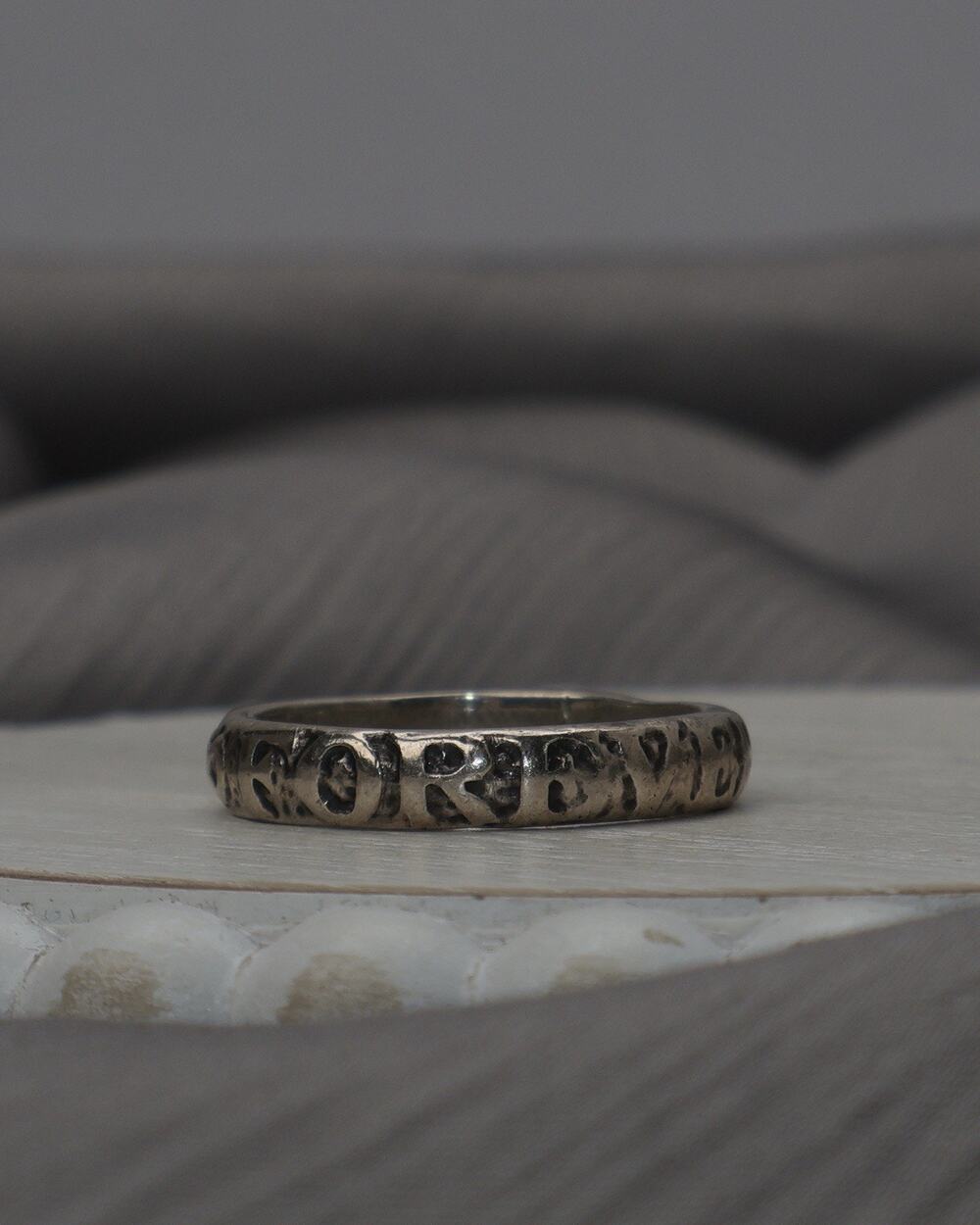 Retired James Avery 925 “ Forever Always” Wedding Band 4.5G / Sz 9